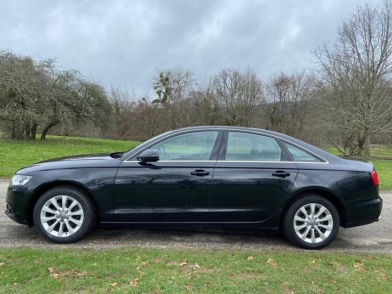 Used Audi A6 Comfort 190 HP (139 kW) 2015 Black Sedan
