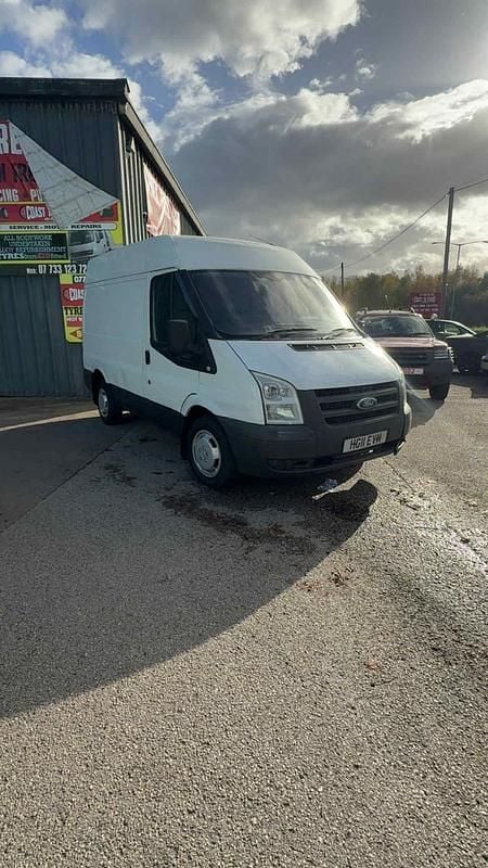 White Used 2011 Ford Transit Van | £2,495 (Fair price) - Image 1/4