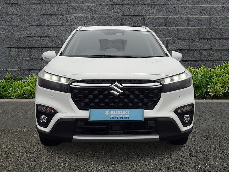 Used Suzuki SX4 S-Cross 115 HP (84 kW) 2024 White SUV