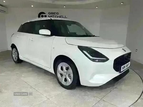 Used Suzuki Swift 82 HP (60 kW) 2025 White Hatchback
