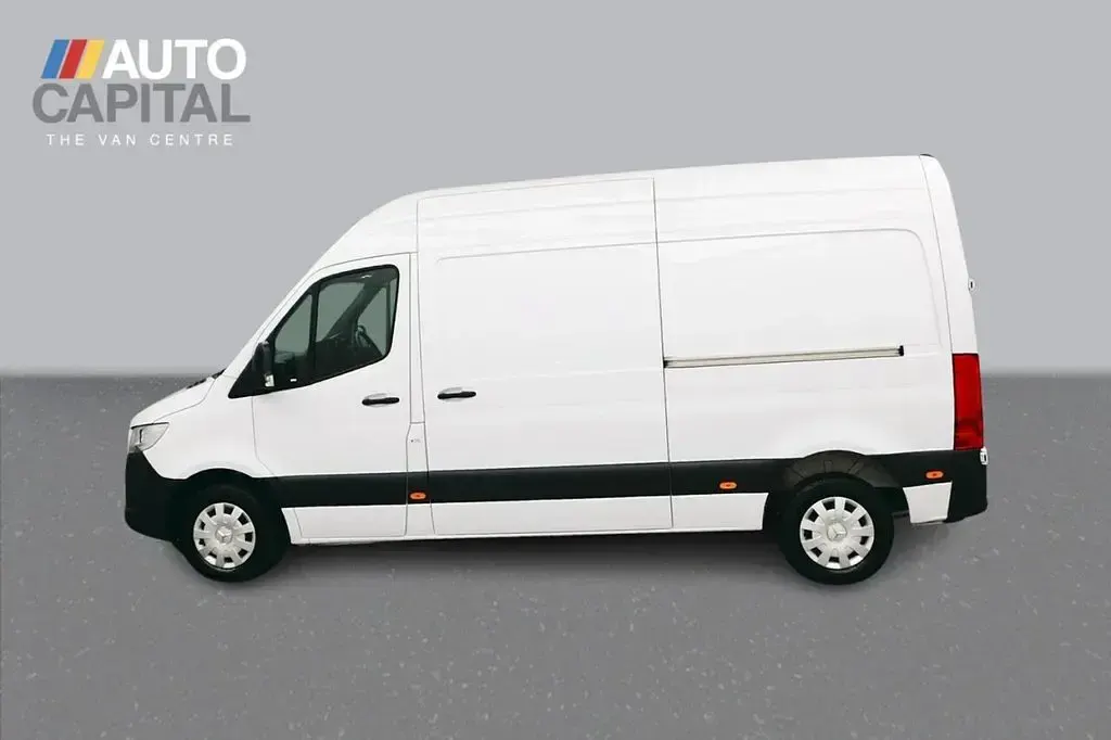 Used Mercedes Sprinter Premium 150 HP (110 kW) 2023 White Van
