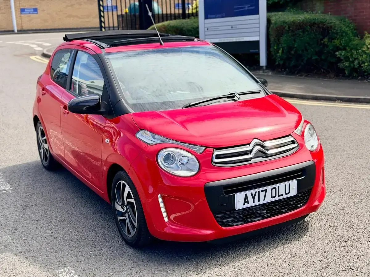 Used Citroën C1 Feel 82 HP (60 kW) 2017 Red Hatchback
