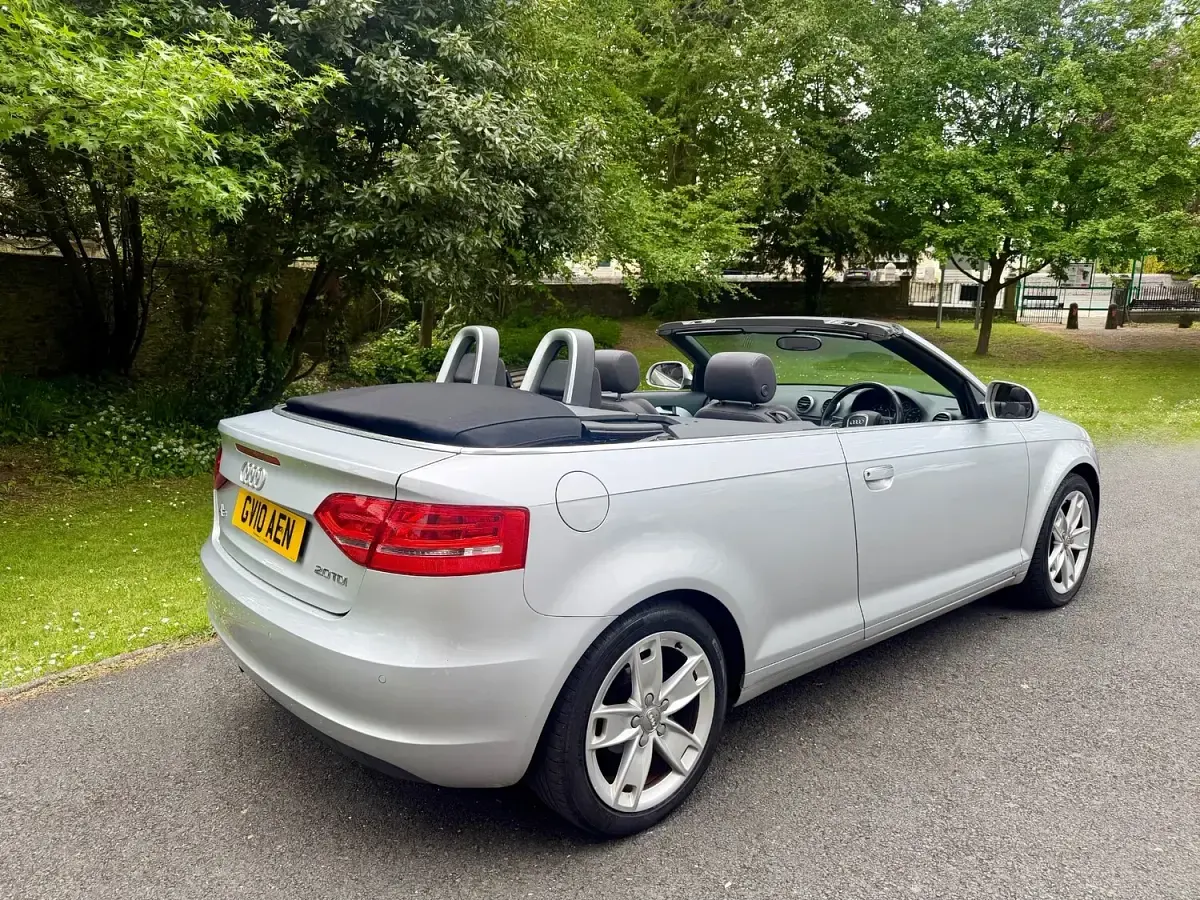 Used Audi A3 Cabriolet Sport 140 HP (102 kW) 2010 Silver Cabriolet