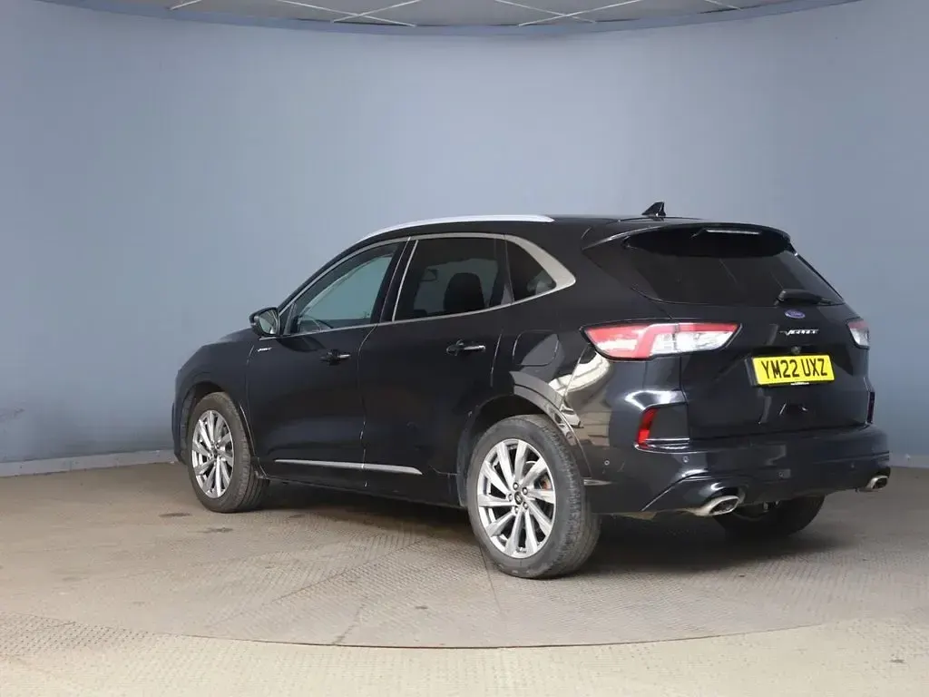 Used Ford Kuga Vignale 150 HP (110 kW) 2022 Black SUV