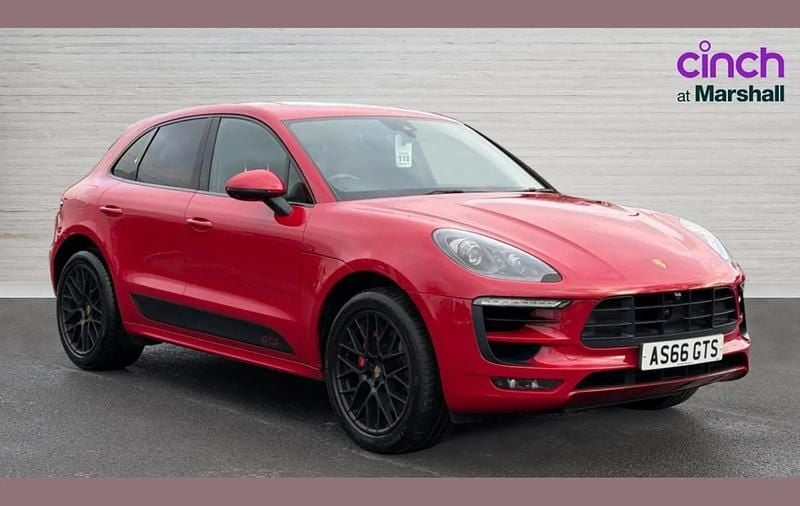 Used Porsche Macan GTS 355 HP (261 kW) 2016 Red SUV