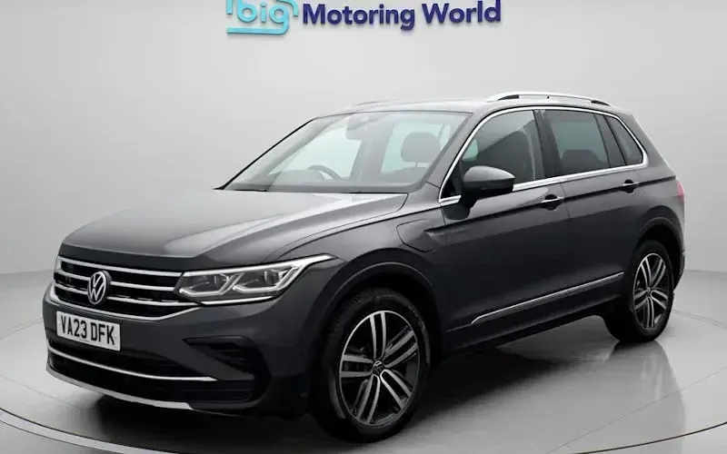 Used VW Tiguan Elegance 245 HP (180 kW) 2023 Grey SUV
