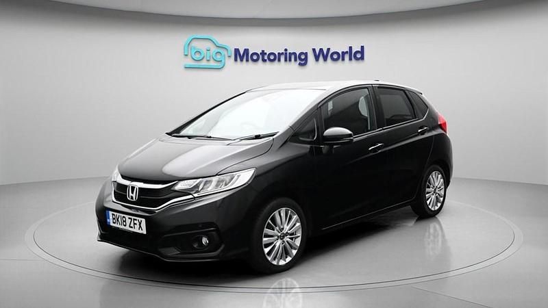 Used Honda Jazz EX 102 HP (75 kW) 2018 Black Hatchback