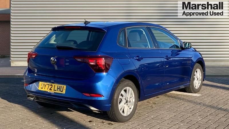 Used VW Polo Life 95 HP (69 kW) 2022 Reef blue metallic Hatchback