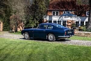 Used Aston Martin DB6 325 HP (239 kW) 1966 Blue Coupe