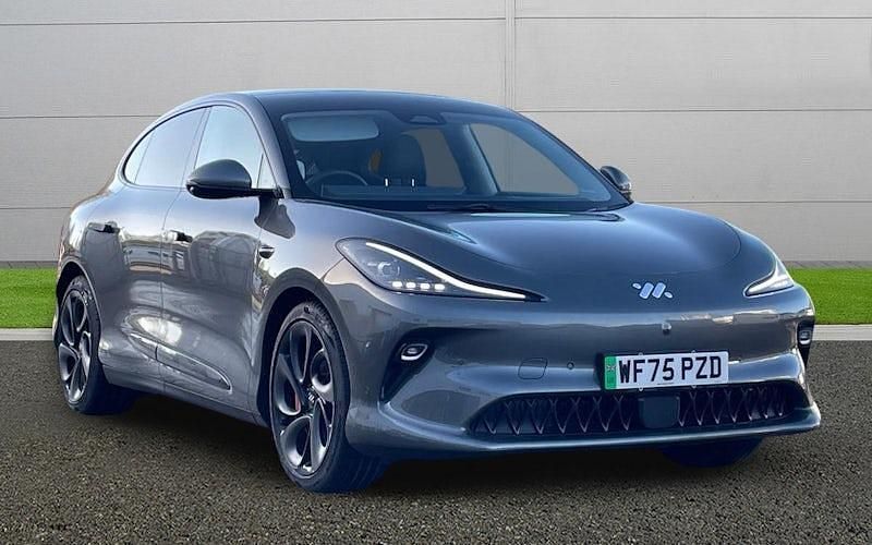 Silver Used 2025 MG IM6 SUV | £39,995 (Super price) - Image 1/4