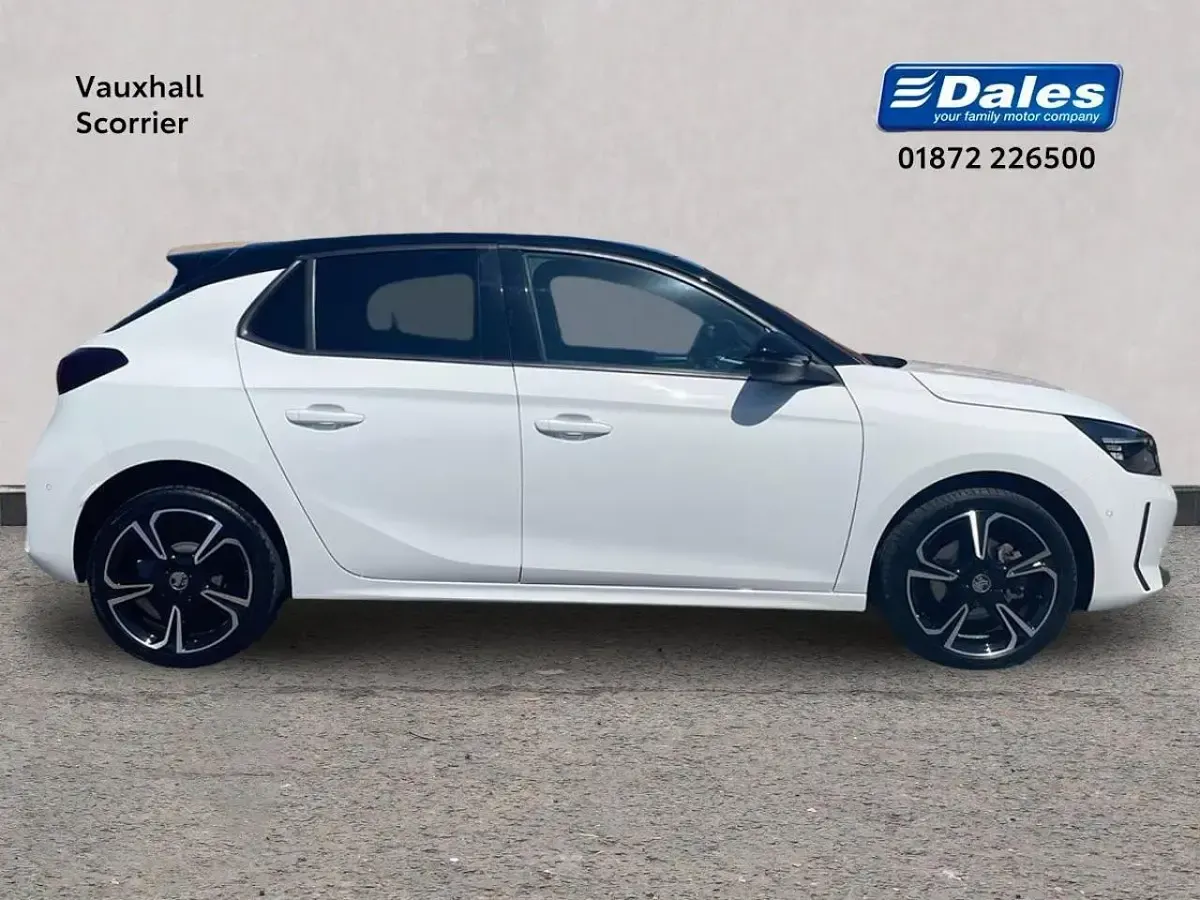 Used Vauxhall Corsa S 99 HP (72 kW) 2024 White Hatchback