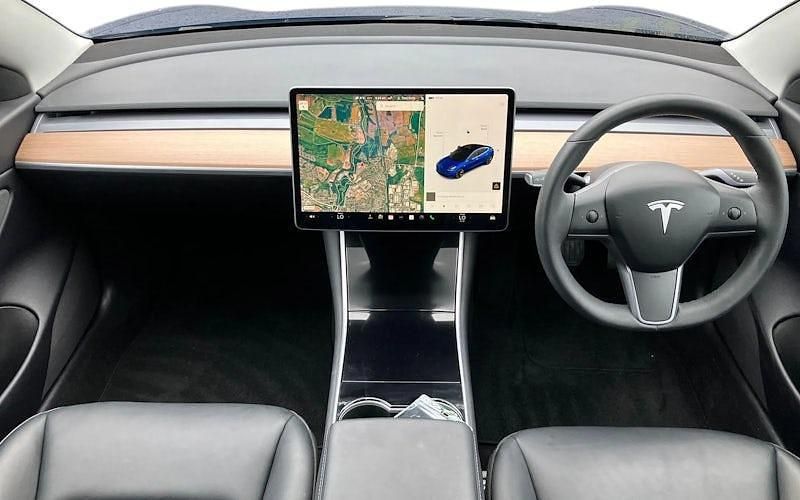 Used Tesla Model 3 Standard Range 180 kW (245 HP) 2021 Sedan