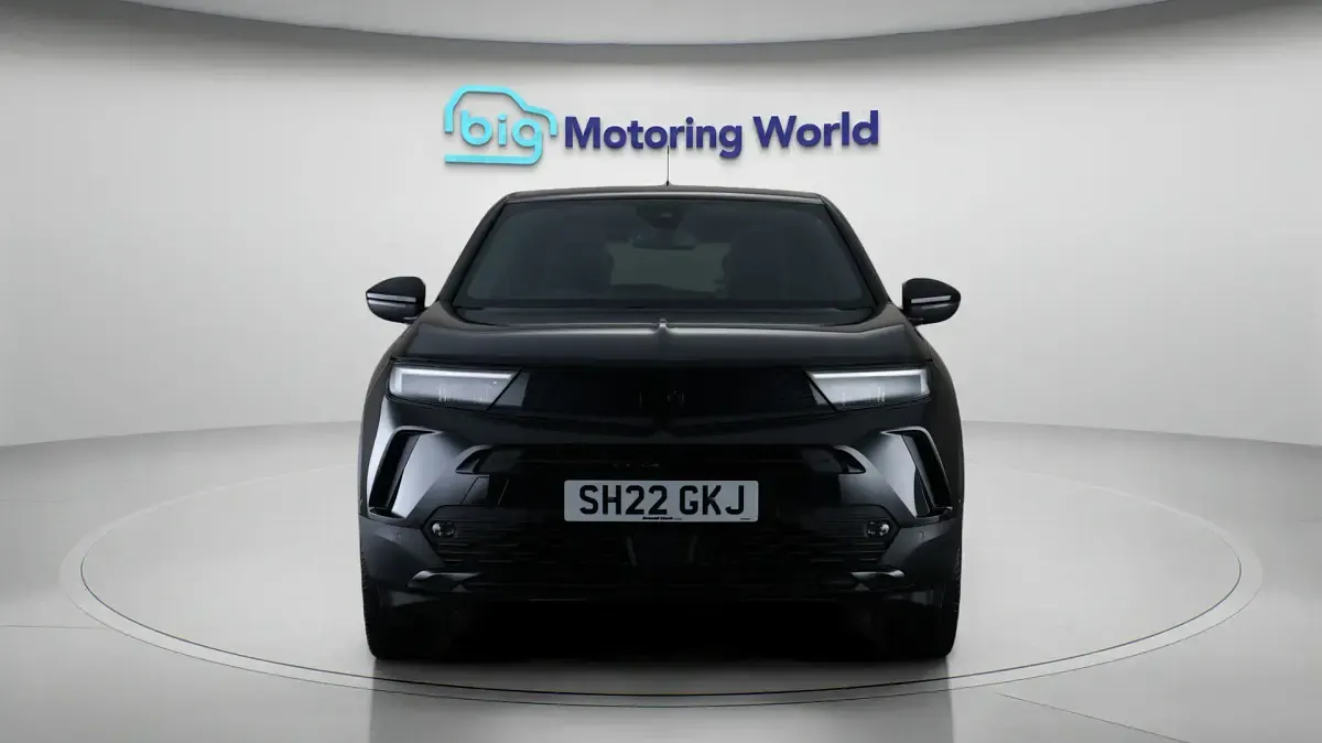 Used Vauxhall Mokka SRi 130 HP (95 kW) 2022 Black SUV