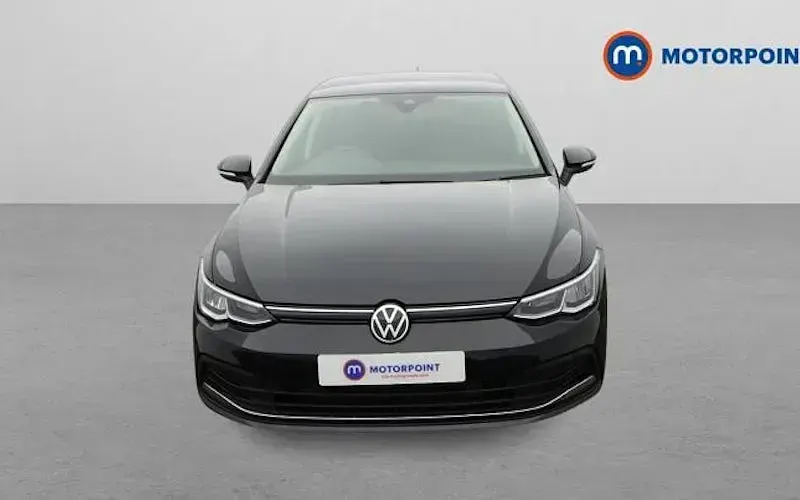 Used VW Golf VII Active 150 HP (110 kW) 2021 Hatchback