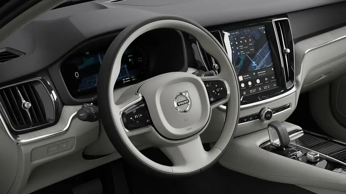 New Volvo V60 Plus 2026 Onyx black Estate