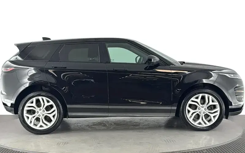 Begagnad Land Rover Range Rover evoque SE Dynamic 207 HK (152 kW) 2022 Svart SUV