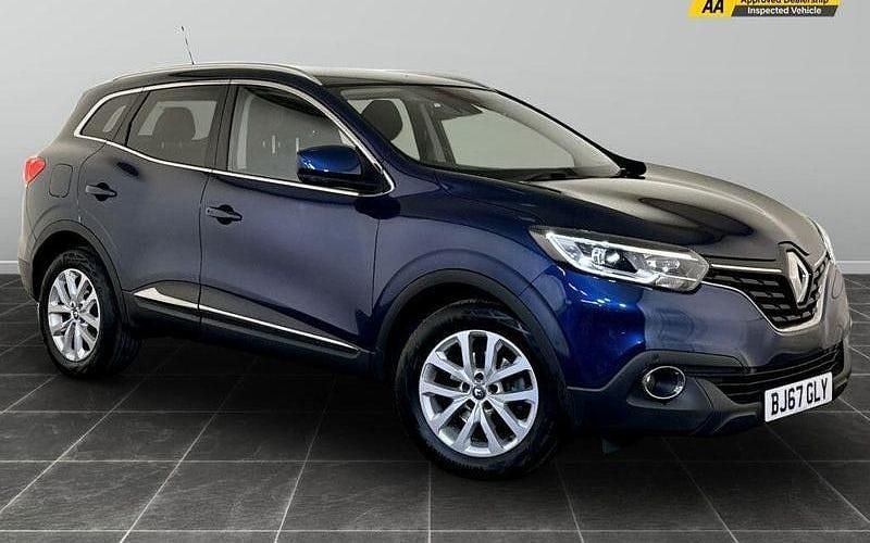 Used 2015 Renault Kadjar Dynamique SUV | £5,495 (Fair price) - Image 1/2