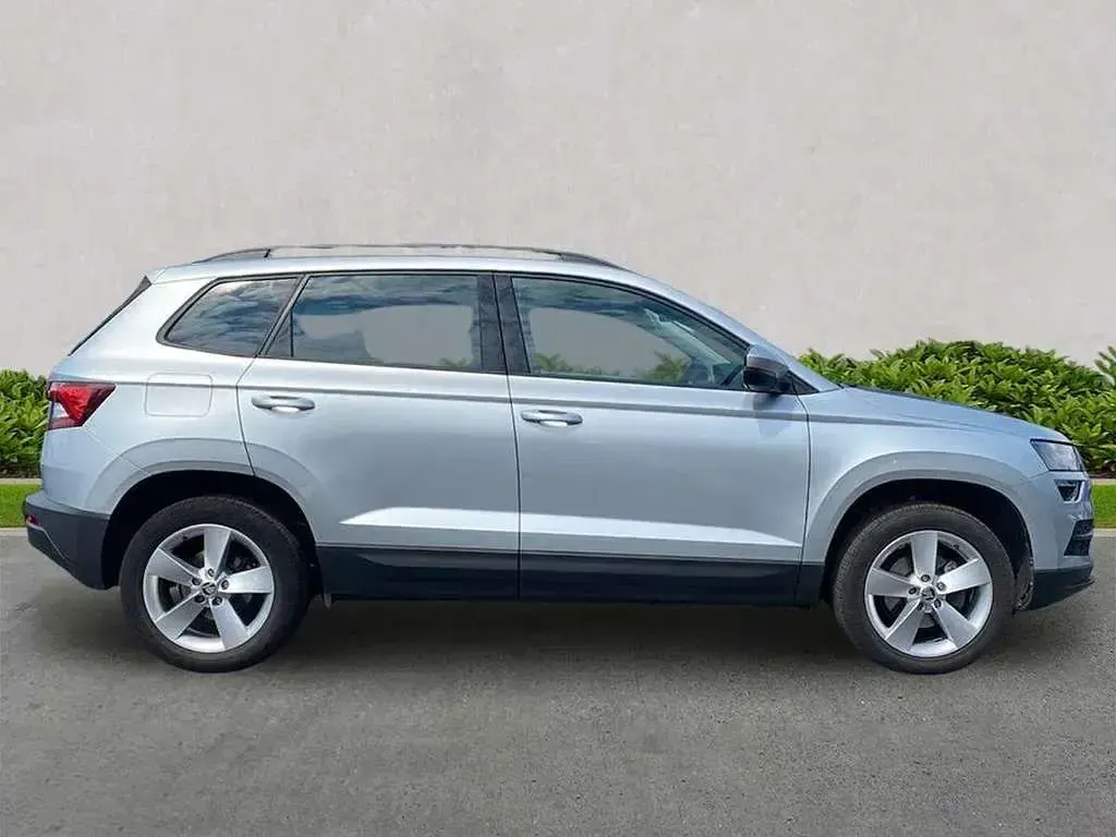 Used Skoda Karoq SE 110 HP (80 kW) 2021 Silver SUV