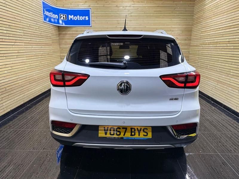 Used MG ZS Excite 106 HP (77 kW) 2018 White SUV