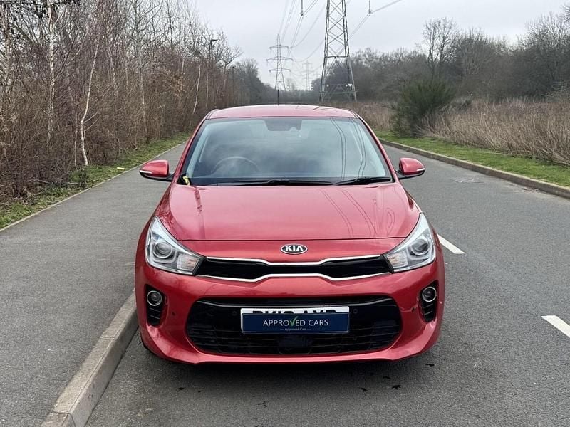Used Kia Rio First Edition 118 HP (86 kW) 2018 Red Hatchback