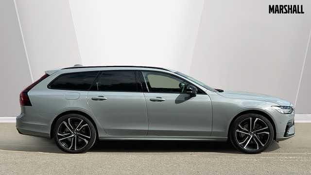 Used Volvo V90 Ultra 455 HP (334 kW) 2025 Grey  Estate
