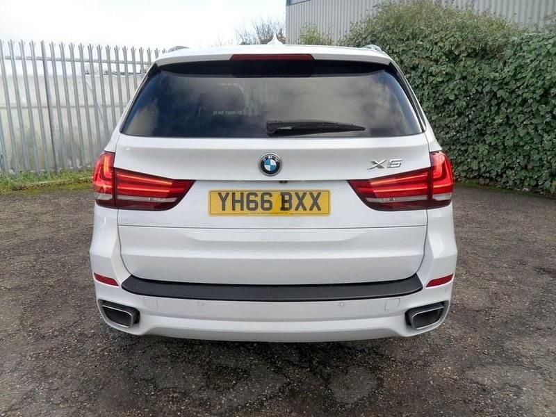 Used BMW X5 M Sport 258 HP (189 kW) 2016 White SUV