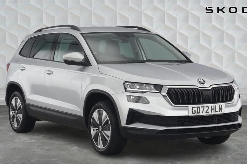 Silver Used 2023 Skoda Karoq SE Drive SUV | £17,000 (Good price) - Image 1/4
