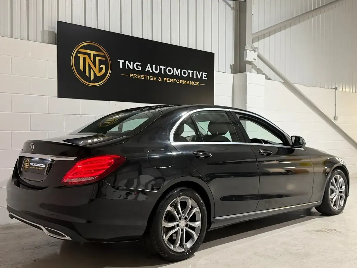 Used Mercedes C250 204 HP (150 kW) 2017 Black Sedan