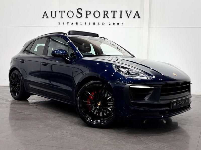 Blue Used 2022 Porsche Macan GTS SUV | £64,490 (Fair price) - Image 1/3