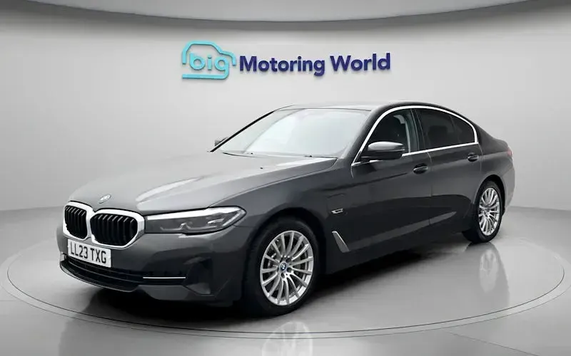 Used BMW 530e 292 HP (214 kW) 2023 Grey Sedan