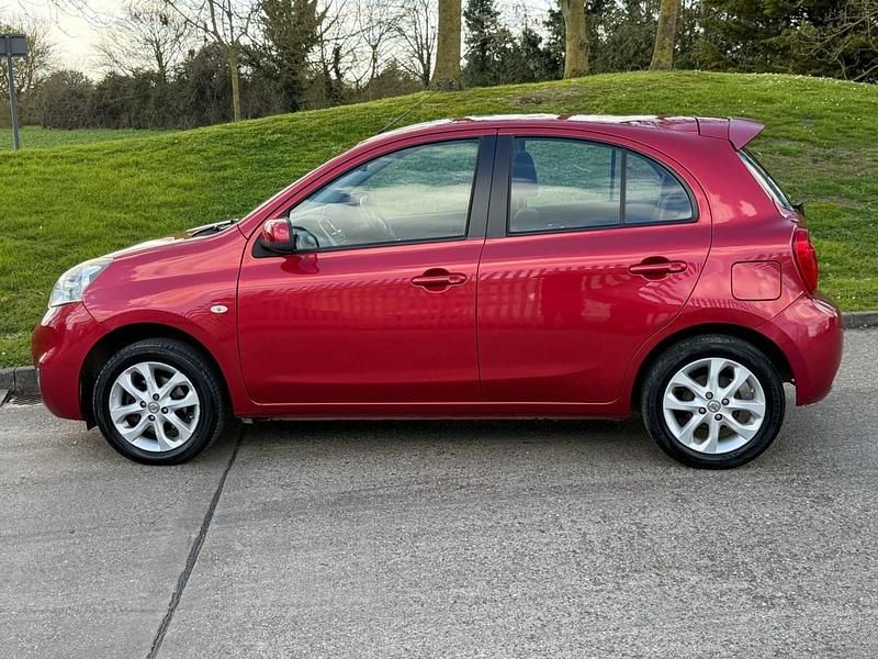 Usado Nissan Micra Acenta 2015 Vermelho Citadino
