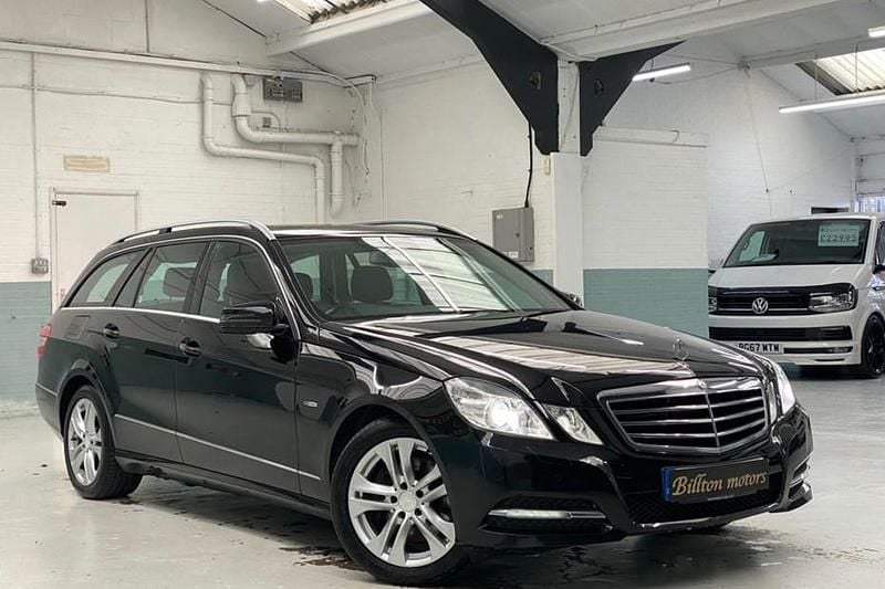 Used Mercedes E350 Avantgarde 265 HP (194 kW) 2010 Black Estate