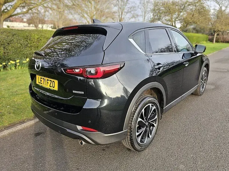 Second-hand Mazda CX-5 Inclusive 165 CP (121 kW) 2022 Negru SUV