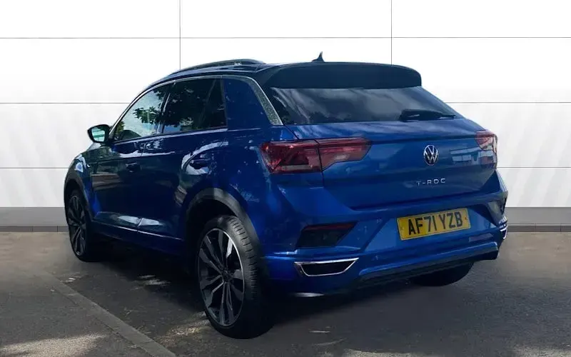 Used VW T-Roc R-line 150 HP (110 kW) 2021 Blue SUV