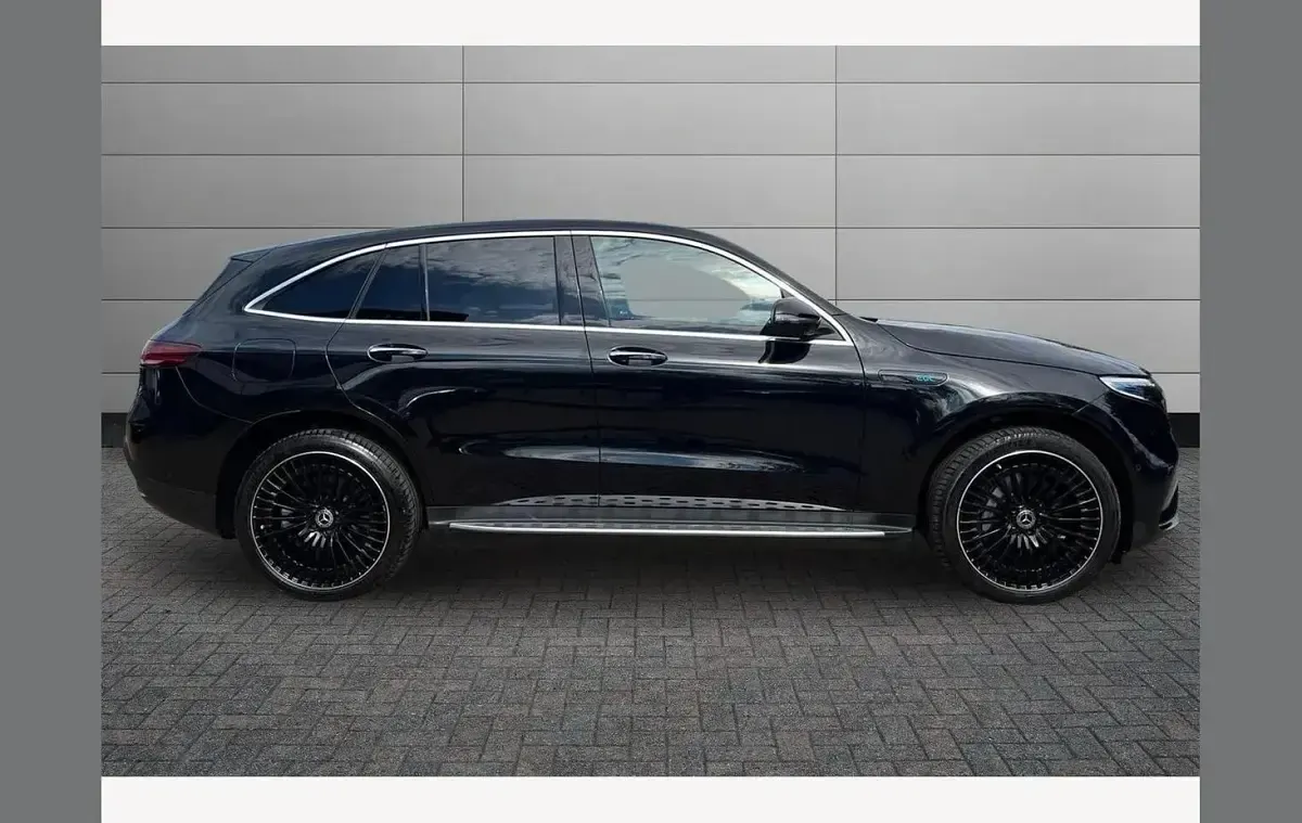 Used Mercedes EQC400 AMG Line Premium Plus 300 kW (408 HP) 2023 Black SUV