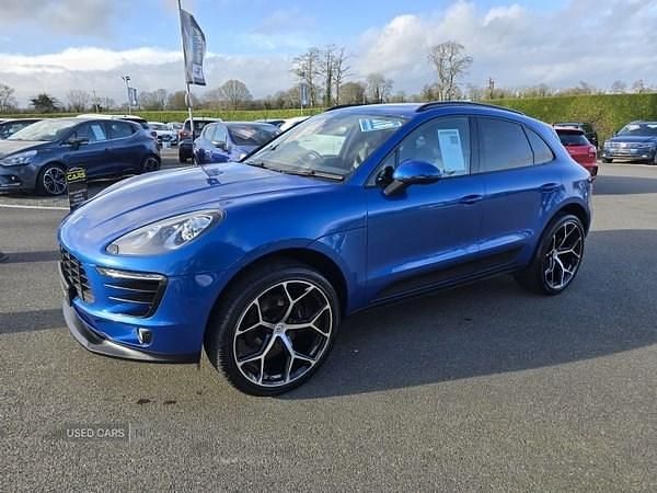 Used Porsche Macan 252 HP (185 kW) 2018 Blue SUV