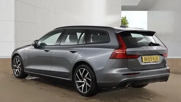 Used Volvo V60 Momentum 2019 Grey Estate