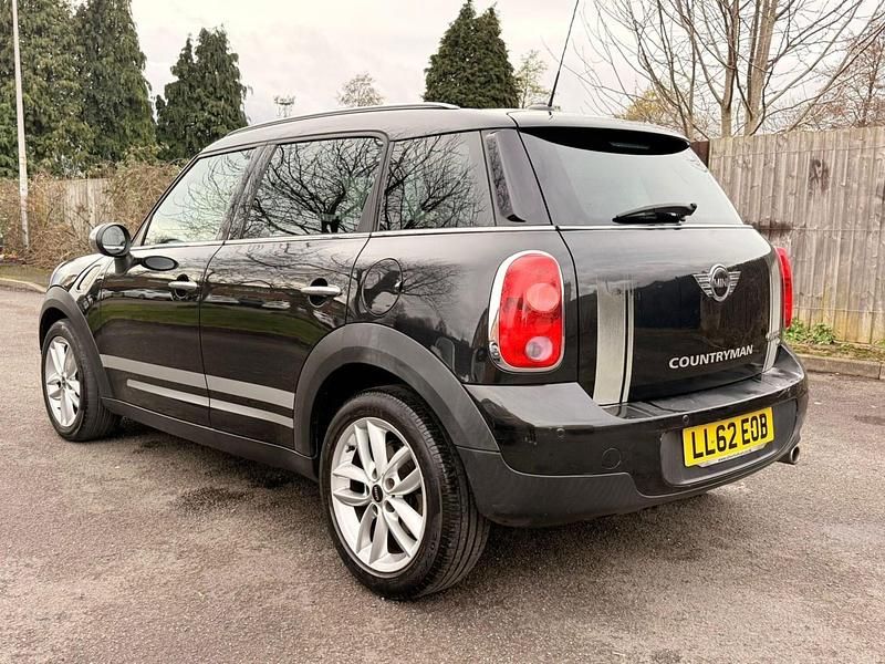 Used Mini Cooper D 112 HP (82 kW) 2012 Black Hatchback
