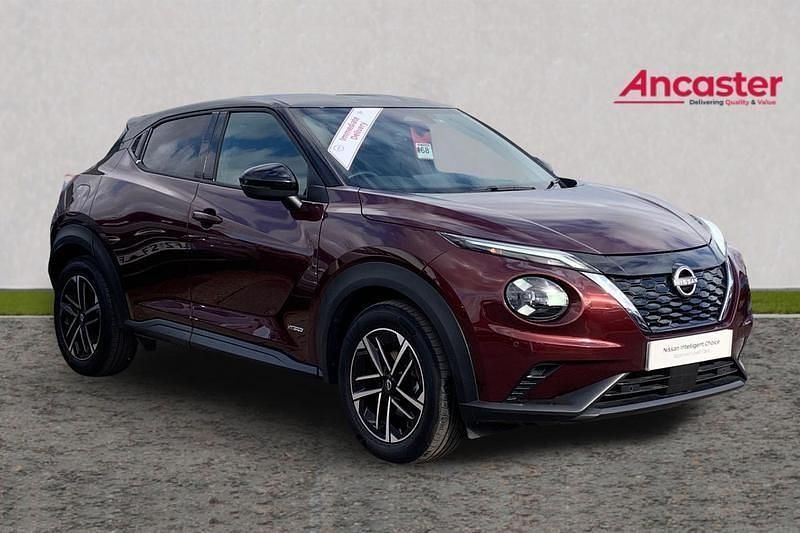 Used Nissan Juke N-Connecta 143 HP (105 kW) 2024 Red SUV