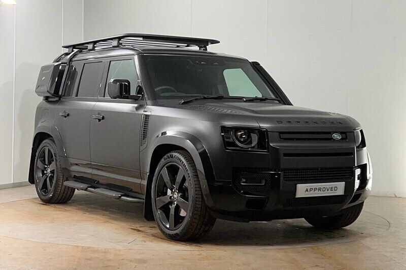 Black Used 2024 Land Rover Defender HSE Dynamic SUV | £85,000 - Image 1/4