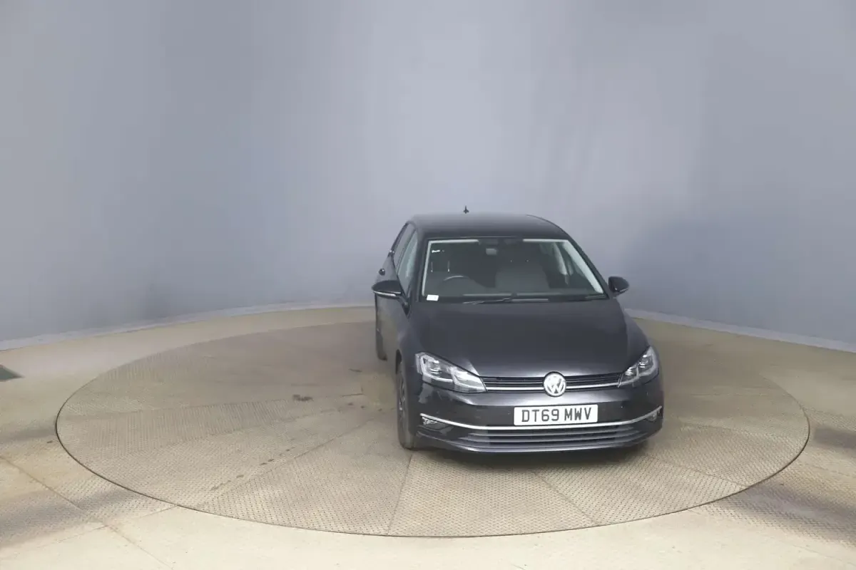 Used VW Golf VII Edition 150 HP (110 kW) 2020 Black Hatchback