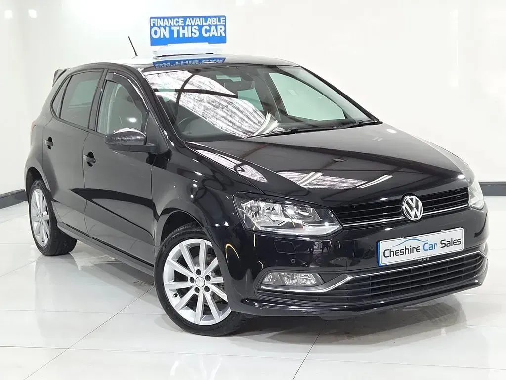 Used VW Polo Design 2015 Black Hatchback