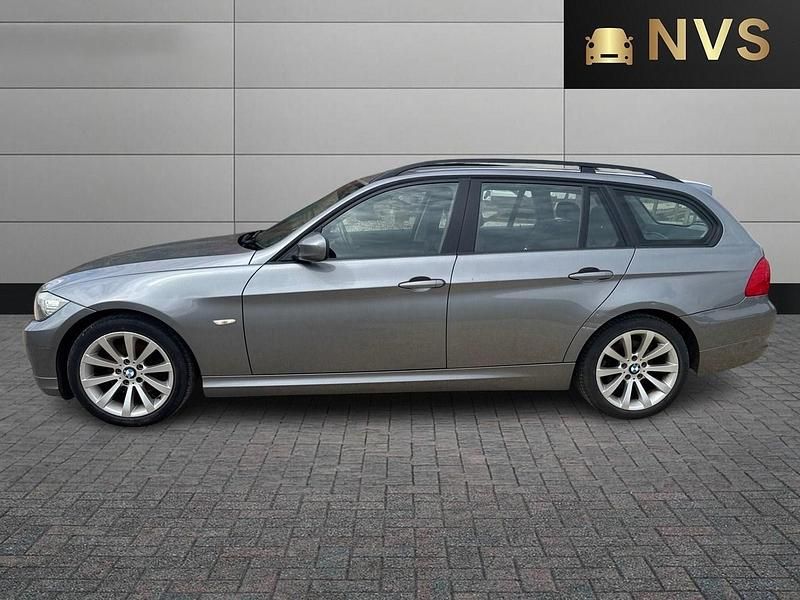 Used BMW 320 170 HP (125 kW) 2009 Grey Estate