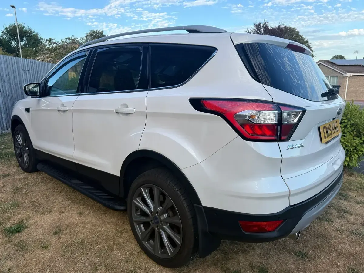 Used Ford Kuga Titanium X 120 HP (88 kW) 2019 White SUV