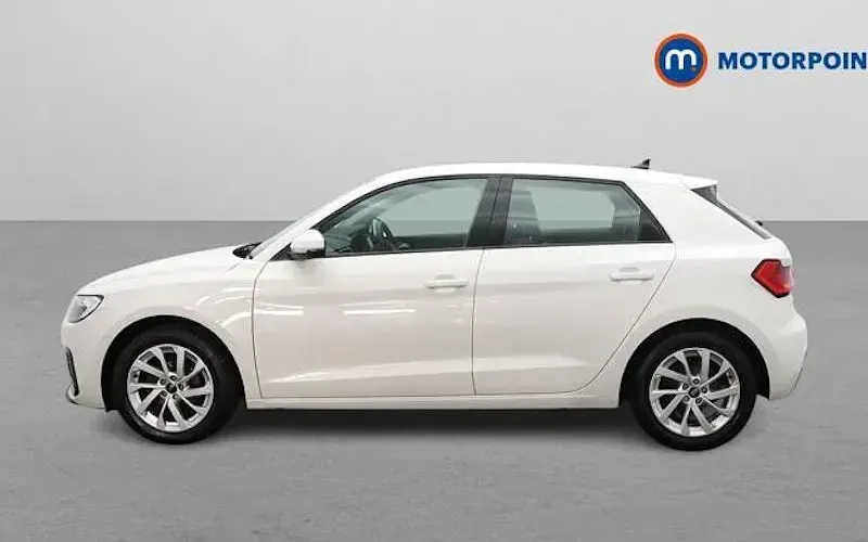 Used Audi A1 Sportback Sport 95 HP (69 kW) 2026 Hatchback