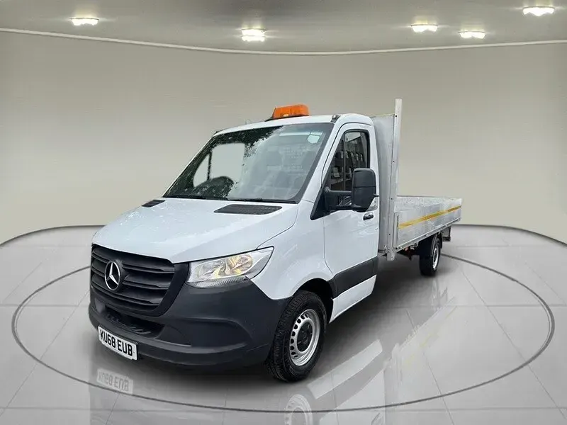 Used Mercedes Sprinter 143 HP (105 kW) 2018 White Van