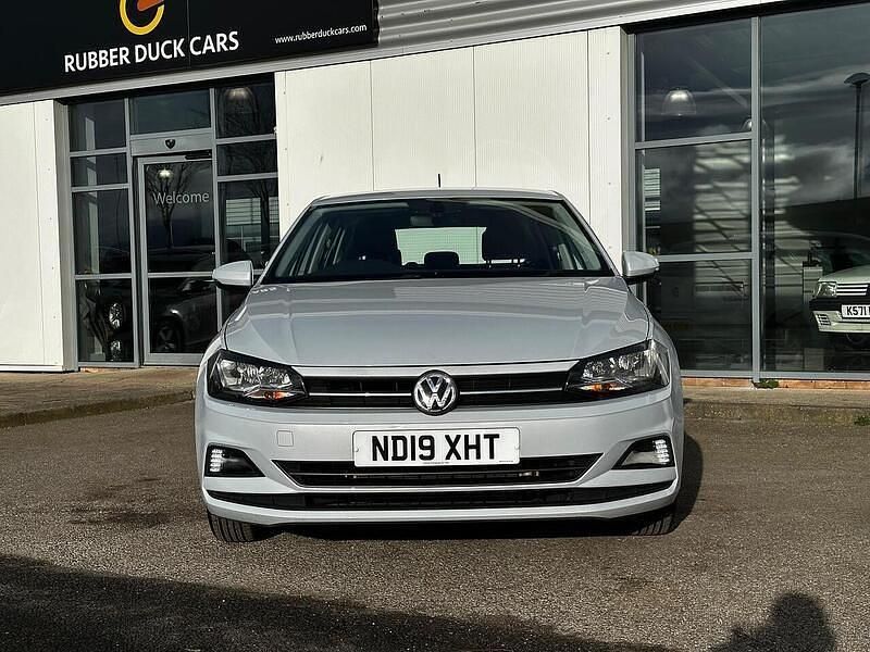 Used VW Polo Edition 95 HP (69 kW) 2019 Silver Hatchback