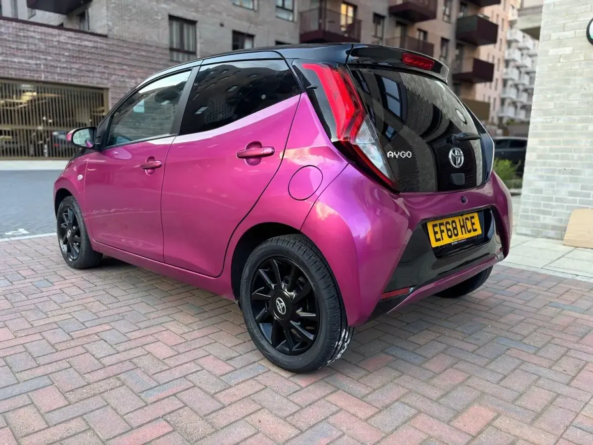 Gebraucht Toyota Aygo X-cite 72 PS (52 kW) 2019 Violett Kleinwagen