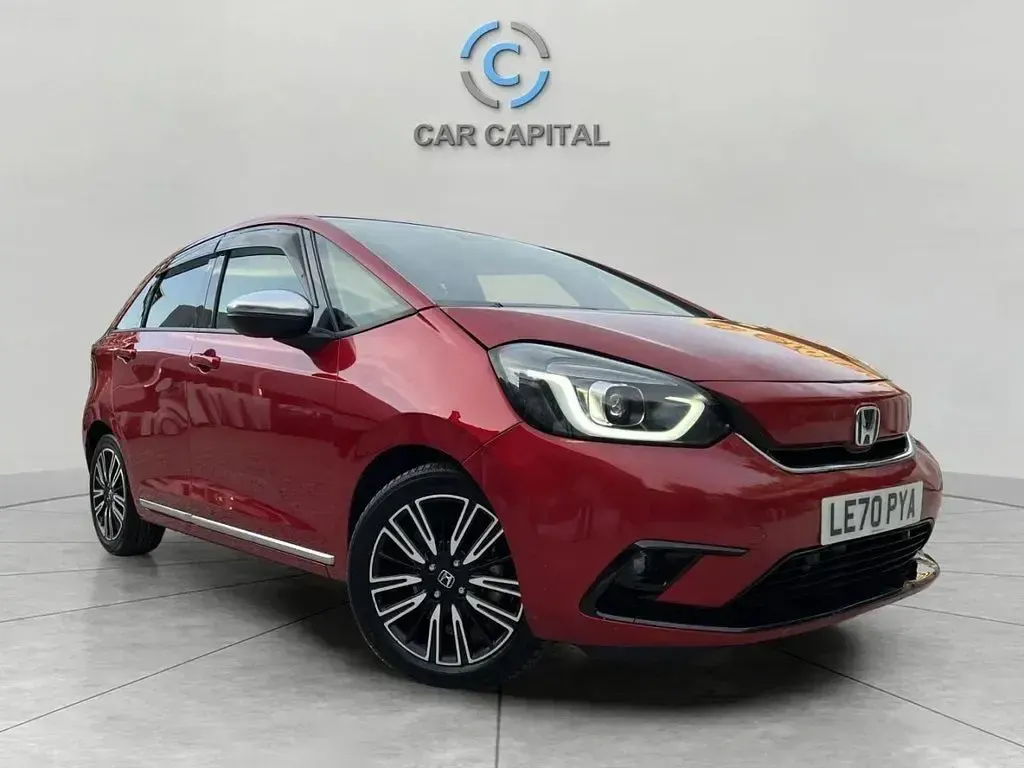 Used Honda Jazz SR 109 HP (80 kW) 2020 Red Hatchback