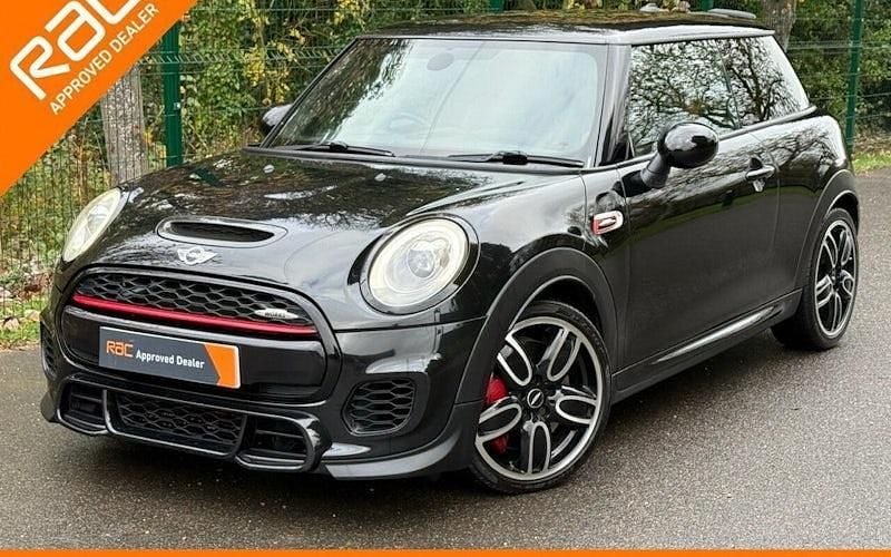 Used 2017 Mini John Cooper Works Hatch Hatchback | £11,490 (Fair price) - Image 1/4